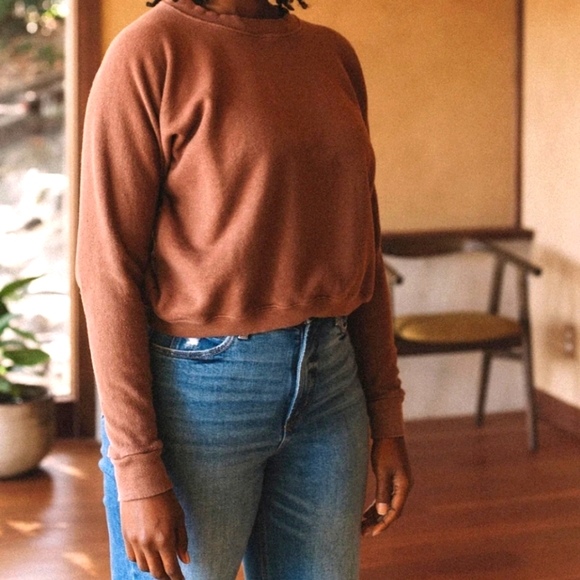 Aliya Wanek Sweatshirt - Picture 1 of 7